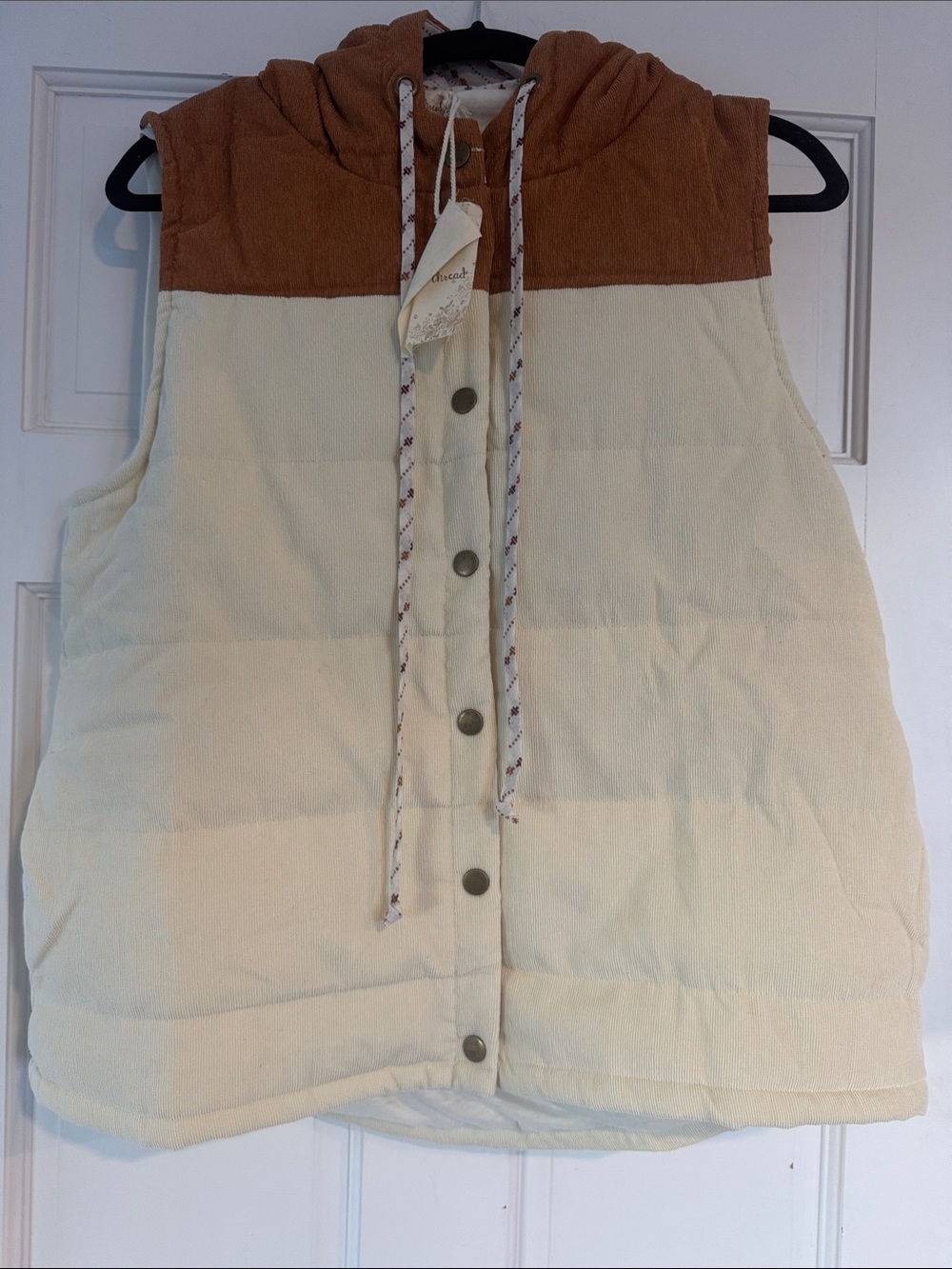 Hem and Thread size medium vest